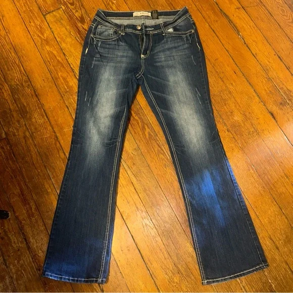 LOVE NATION Denim Blue Jeans Size 10 Bling Pocket Bootcut Mid-Rise Embroidered - Picture 2 of 8